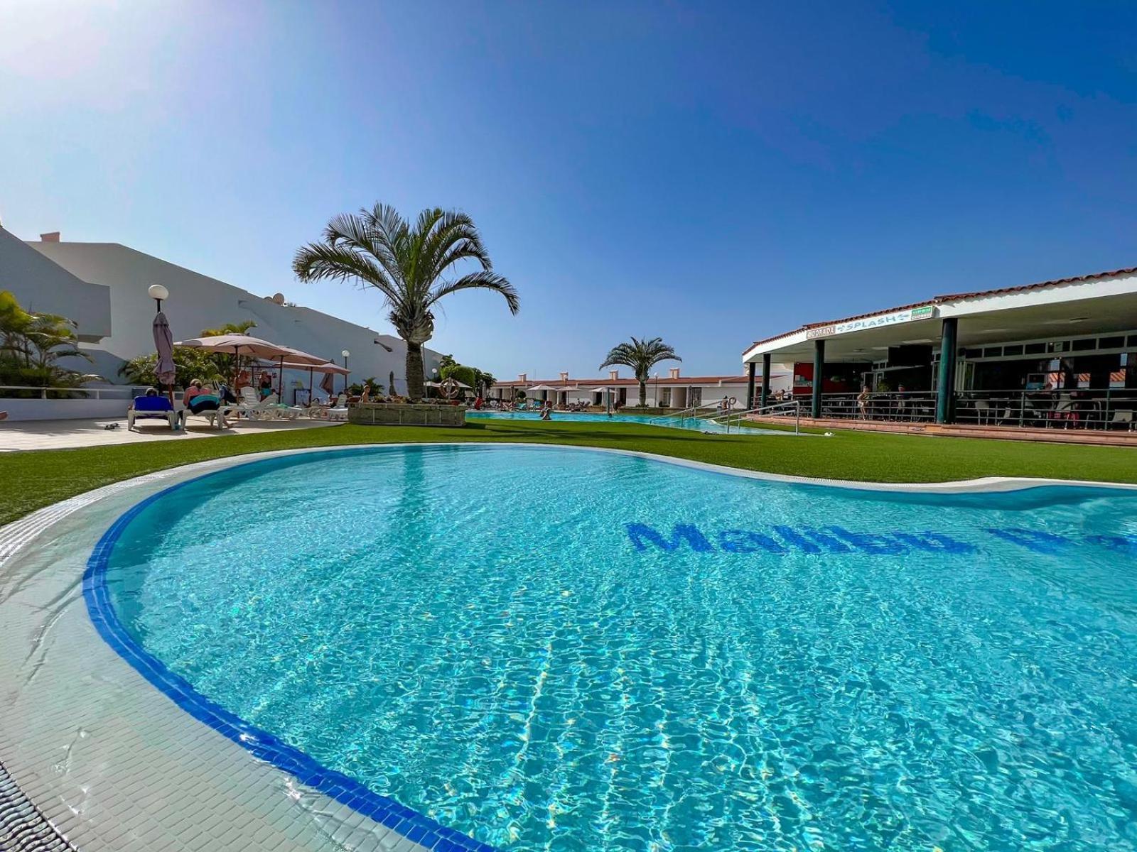 Daire Malibu Park Sol